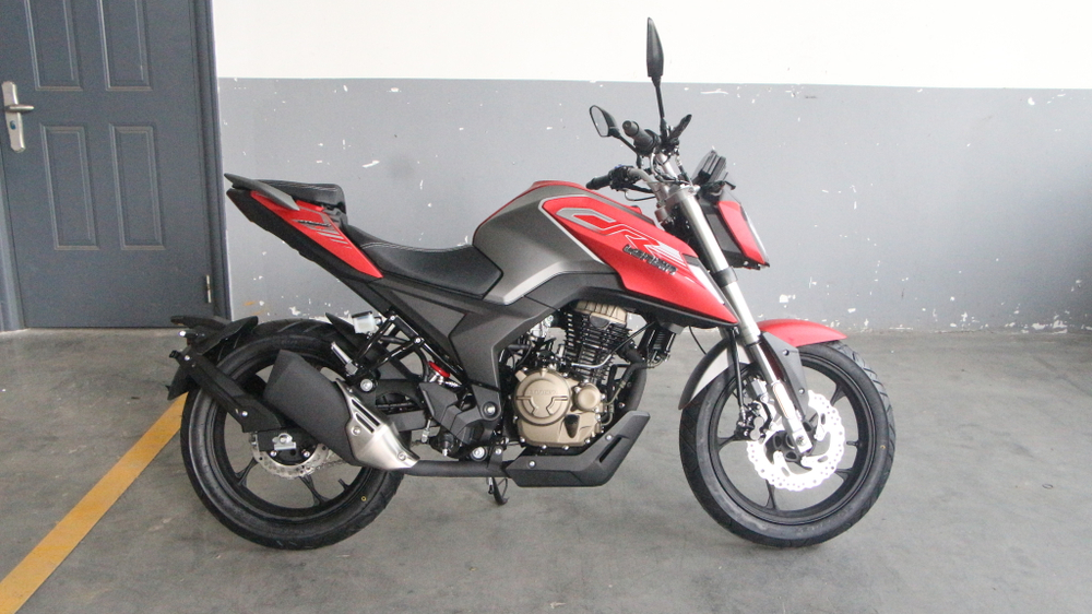 Мотоцикл Loncin CR4 II