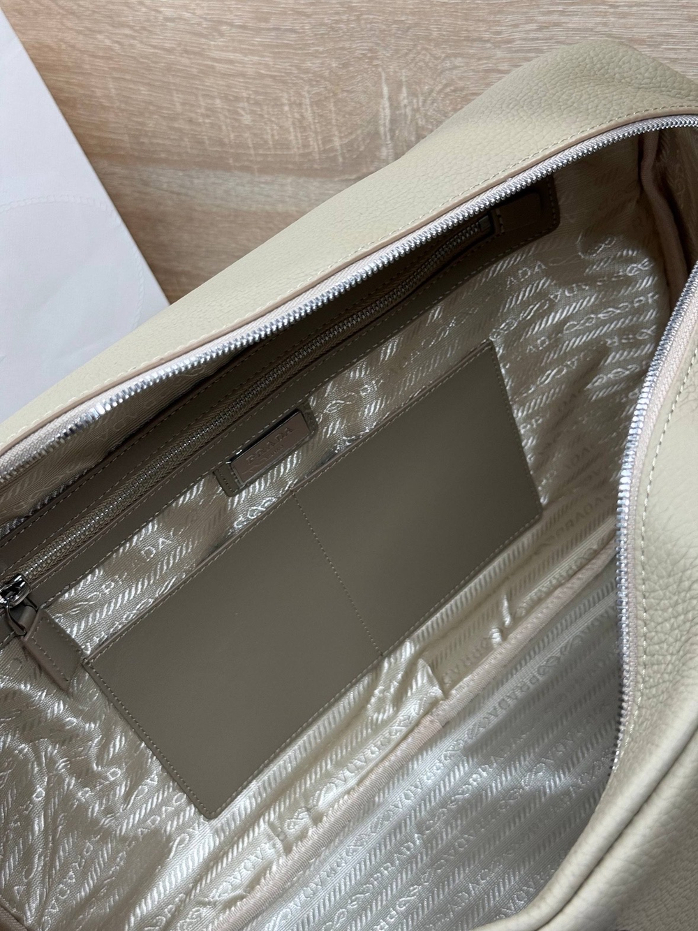 Портфель Prada