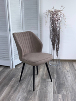 Стул М-City DISAUR Россо поворотный на поворотный на 360 градусов, B5 Капучино, Велюр, Черный каркас