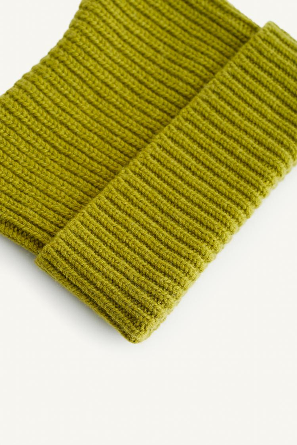 ZARA ВЯЗАНАЯ ШАПКА, ОЛИВКОВО-ЗЕЛЕНЫЙ