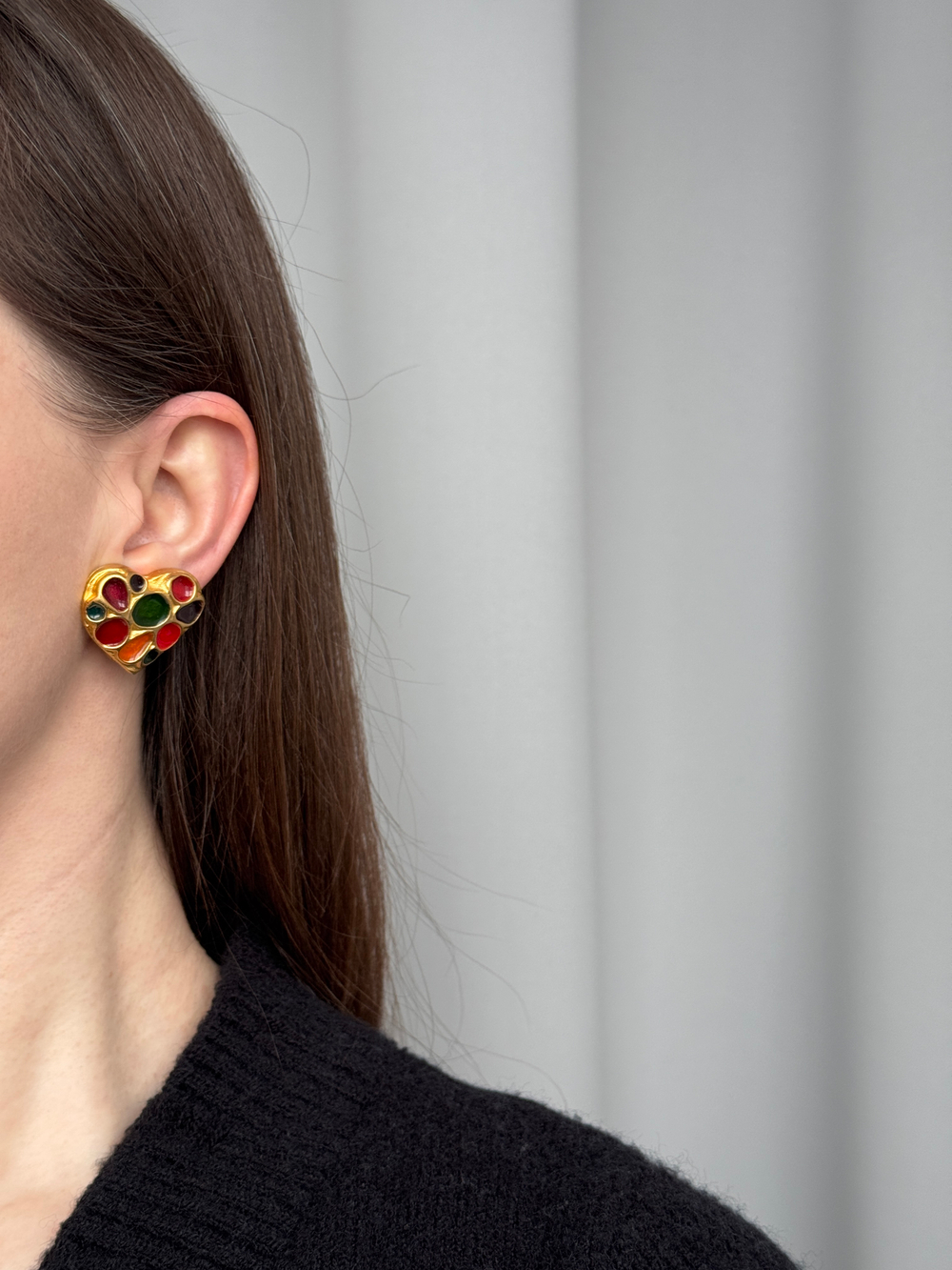 Клипсы Сердечки с разноцветной эмалью