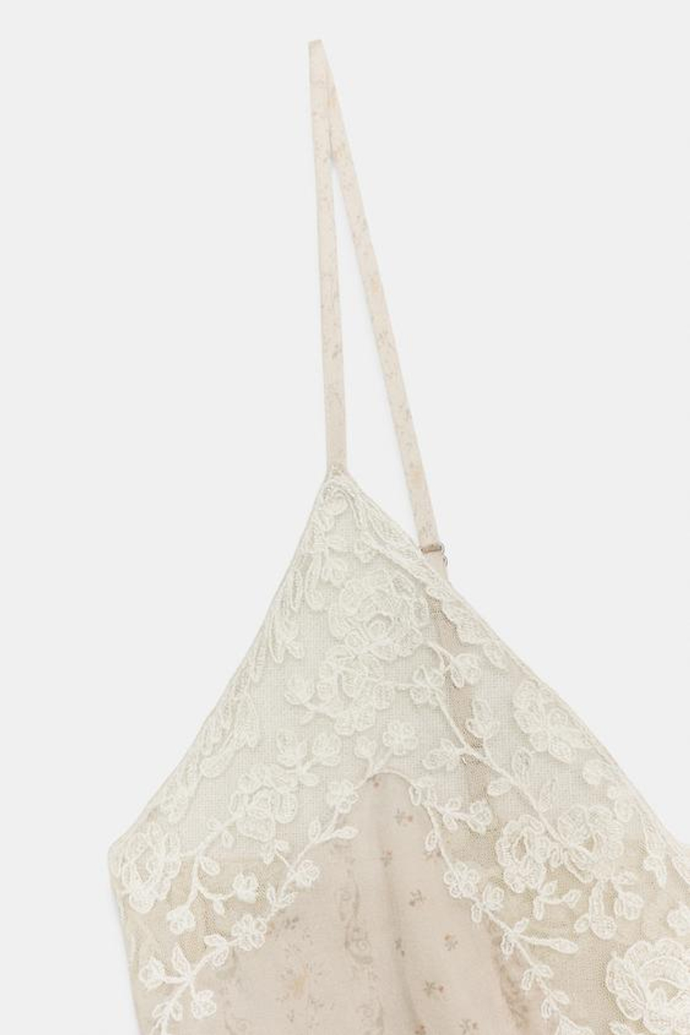 ZARA КОРОТКОЕ ПЛАТЬЕ С ВЫШИВКОЙ — ZW COLLECTION, ЦВЕТ СЛОНОВОЙ КОСТИ
