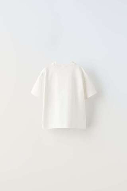 ZARA ФУТБОЛКА С НАШИВКОЙ, БЕЛЫЙ