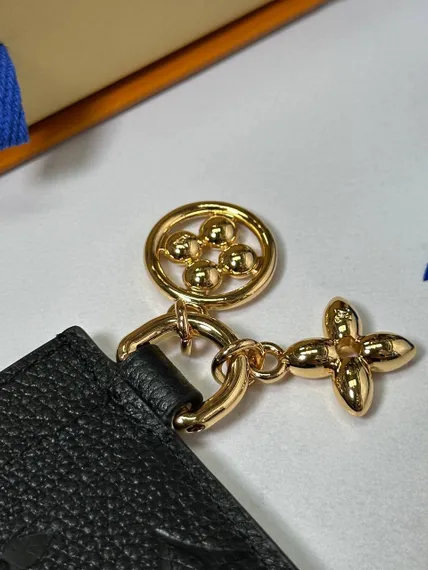 Держатель для карт Louis Vuitton Charms, черный