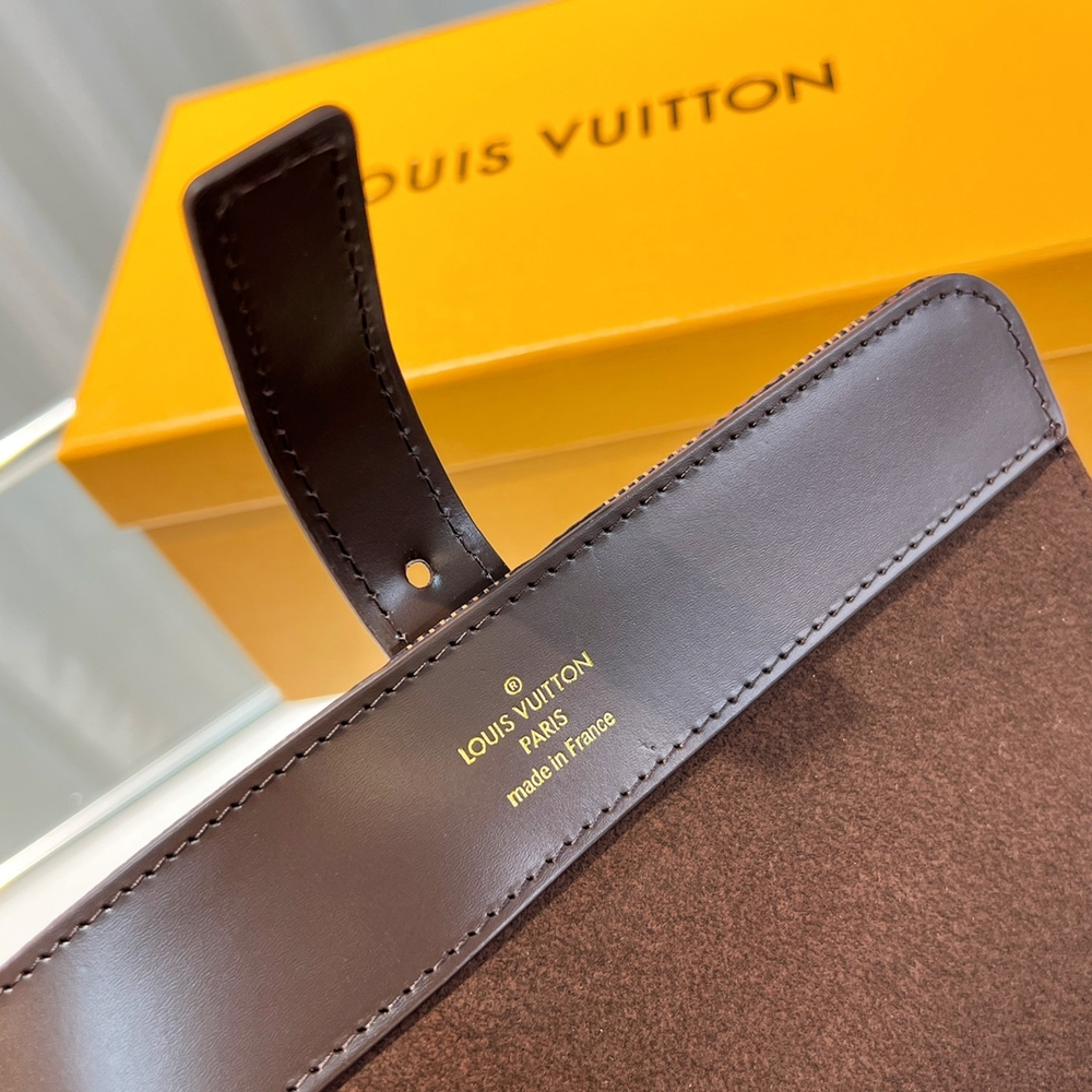 Louis Vuitton 3 Watch Case
