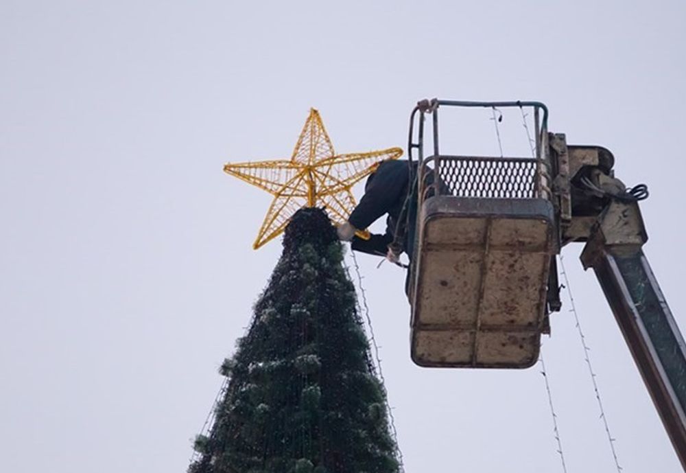 Макушка - звезда на елку «Кремлевская» желтая