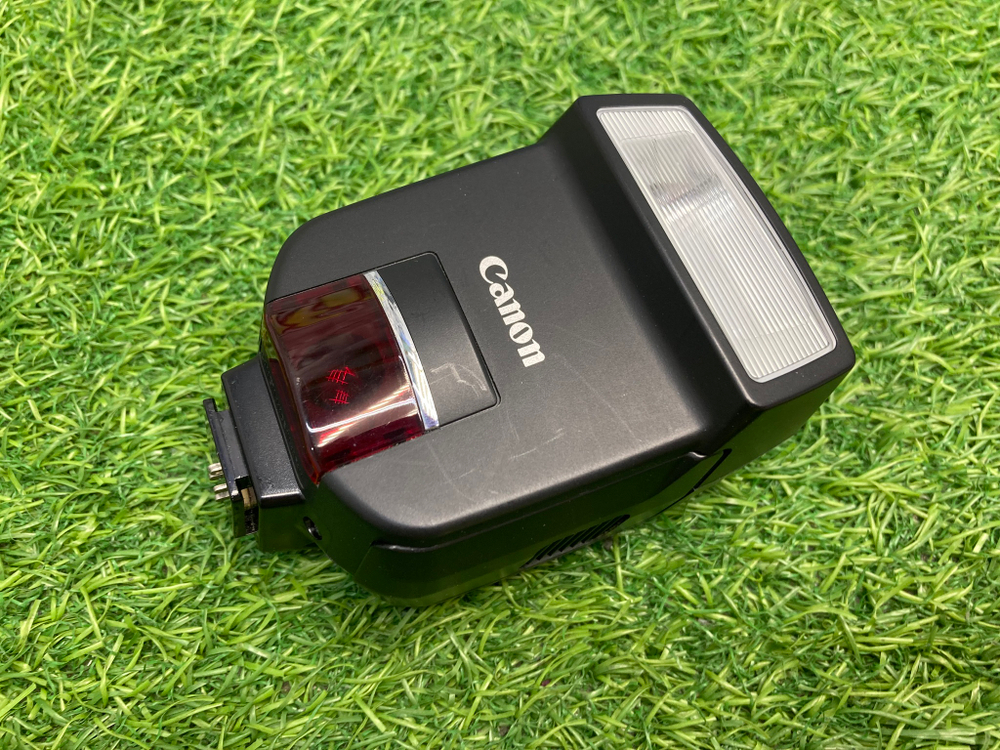 Canon Speedlite 220EX