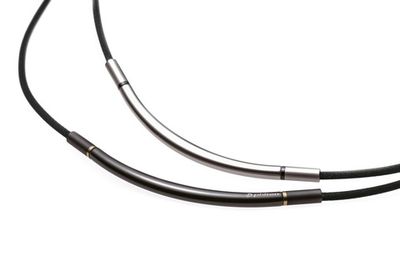 Ожерелье PHITEN RAKUWA NECKLACE METAX ROUND черно-золотое