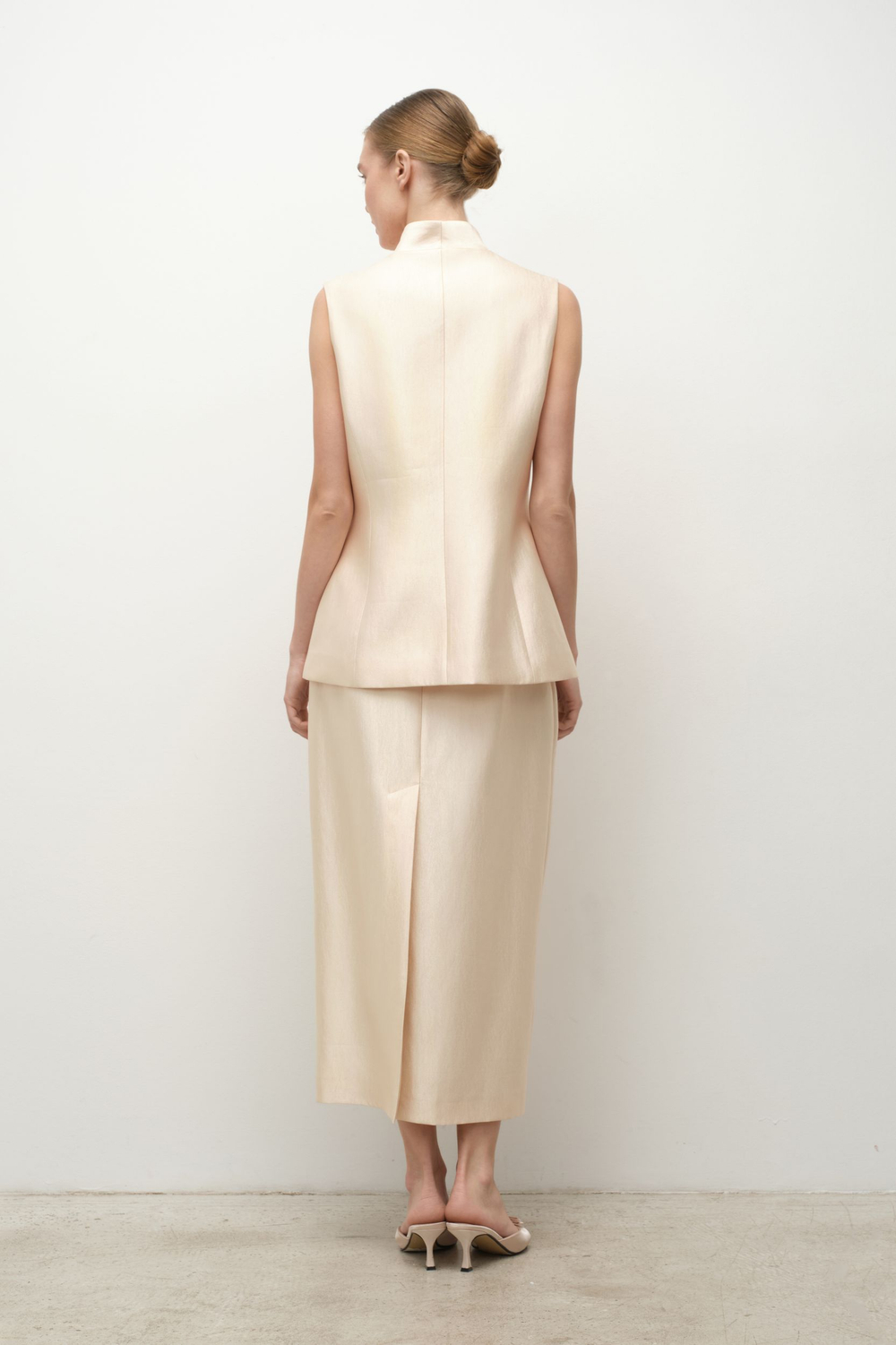 Жилет сияющий