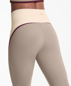 OYSHO Компрессионные легинсы Compressive длиной 65 см, экрю