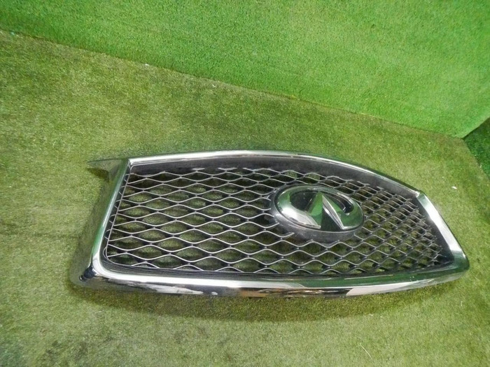 Решетка радиатора Infiniti QX50 2 (2017-н.в.)