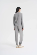 Брюки из тонкого трикотажа