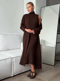 Комплект вязаный, длинное платье с выточкой и кардиган