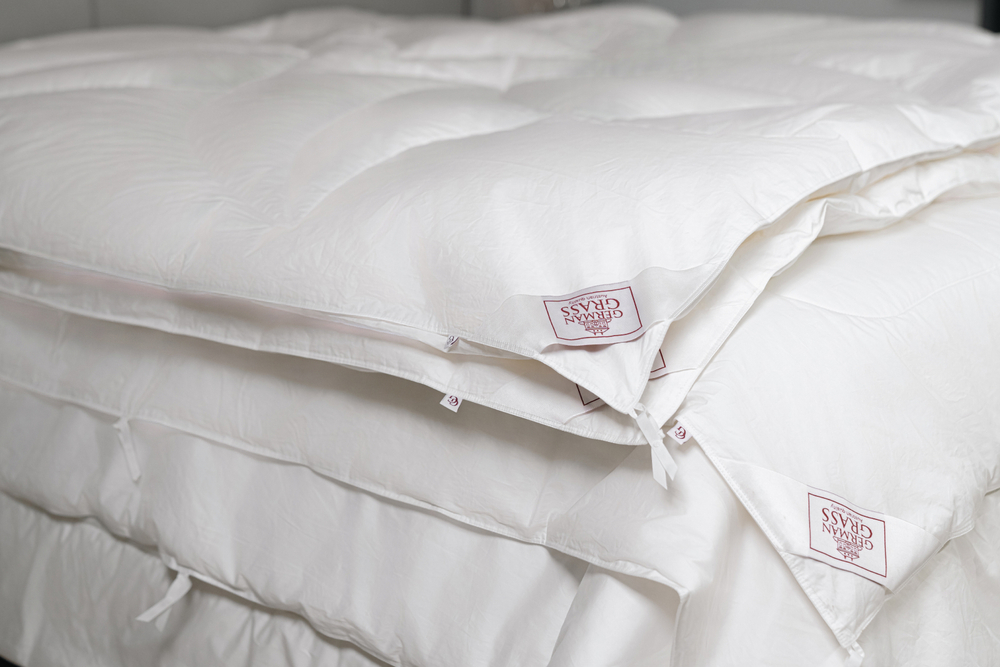 Одеяло всесезонное 200х200 German Grass Alliance Down