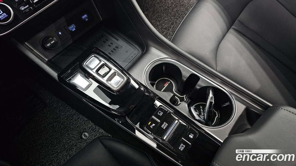 Hyundai Sonata (DN8) 2.0 (01.2022)