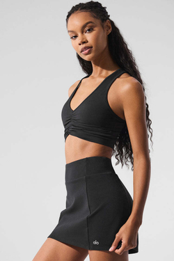 Alo yoga Топ со сборкой, черный