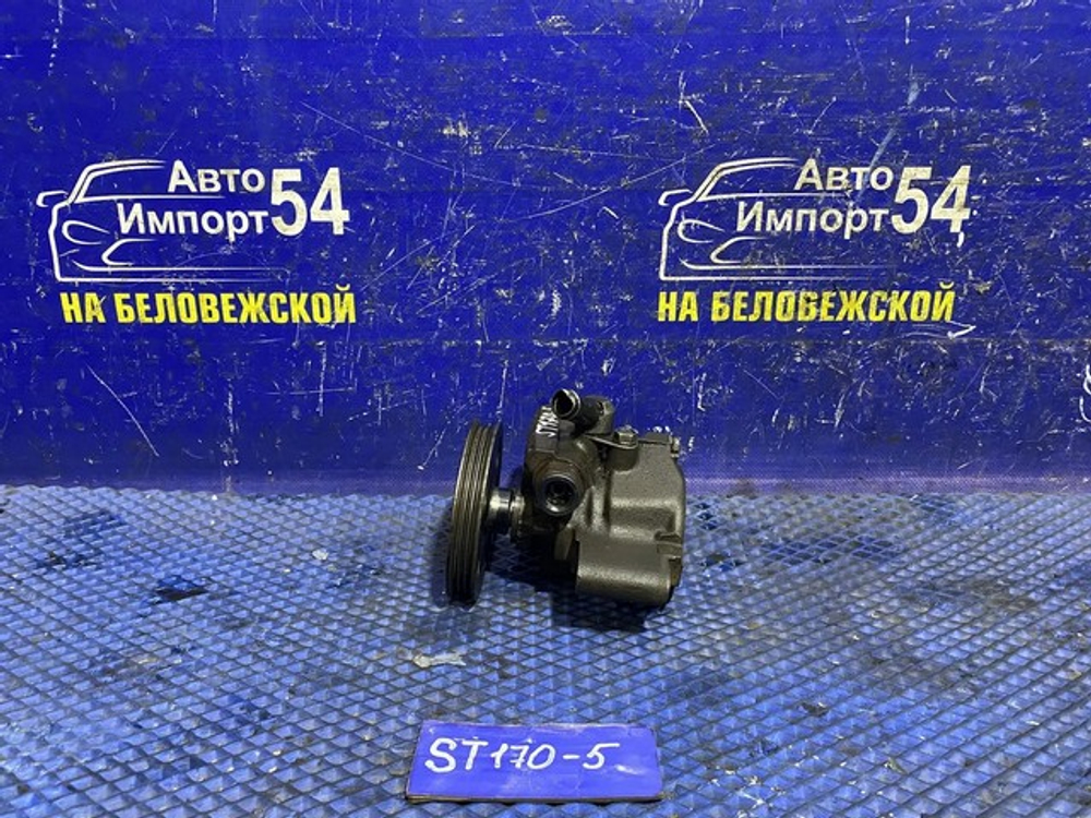 Насос ГУР TOYOTA CARINA 1991
