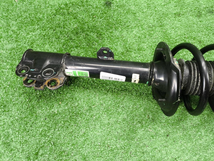 Амортизатор передний правый Jetour X70 PLUS 23-нв