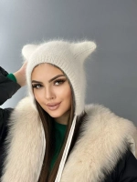 Шапка с ушками зимняя ангора вязаная