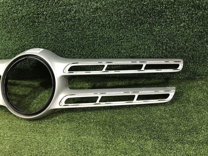 Накладка решетки радиатора Mercedes GLS x166 (2015-2019)