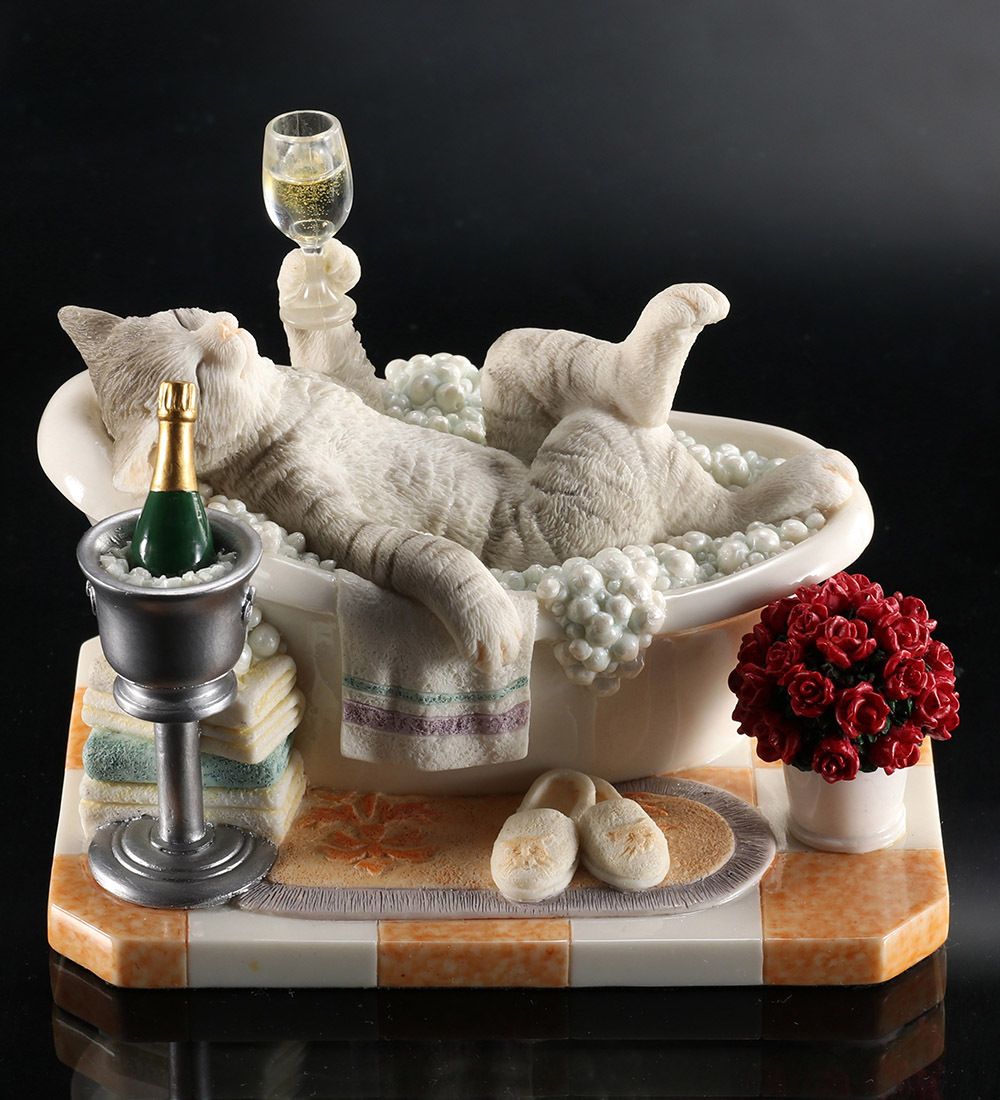 WS-1355 Статуэтка «Кошка в ванной»