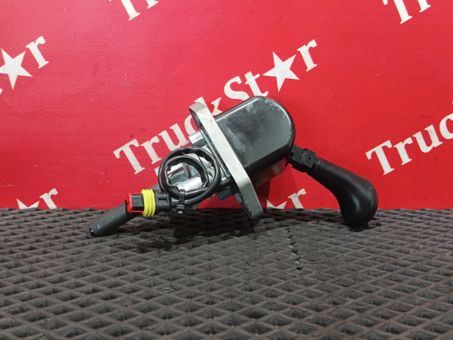 Кран ручного тормоза 2023г