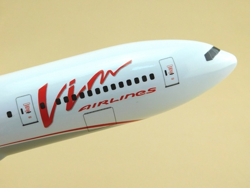 Модель самолета Boeing 777-200 (М1:144, Вим-Авиа)