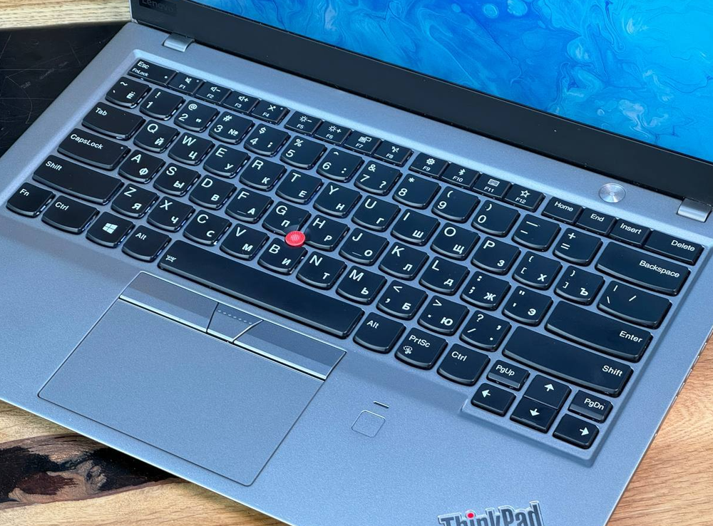 14" Ноутбук Lenovo ThinkPad Carbon G6 Sliver (1920x1080, Intel Core i5-8350U, RAM 8ГБ, SSD 256ГБ, Intel UHD Graphics 620, Win 10Pro)