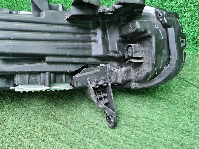 Битая Фара левая Changan Uni-K (2020-н.в.) LED