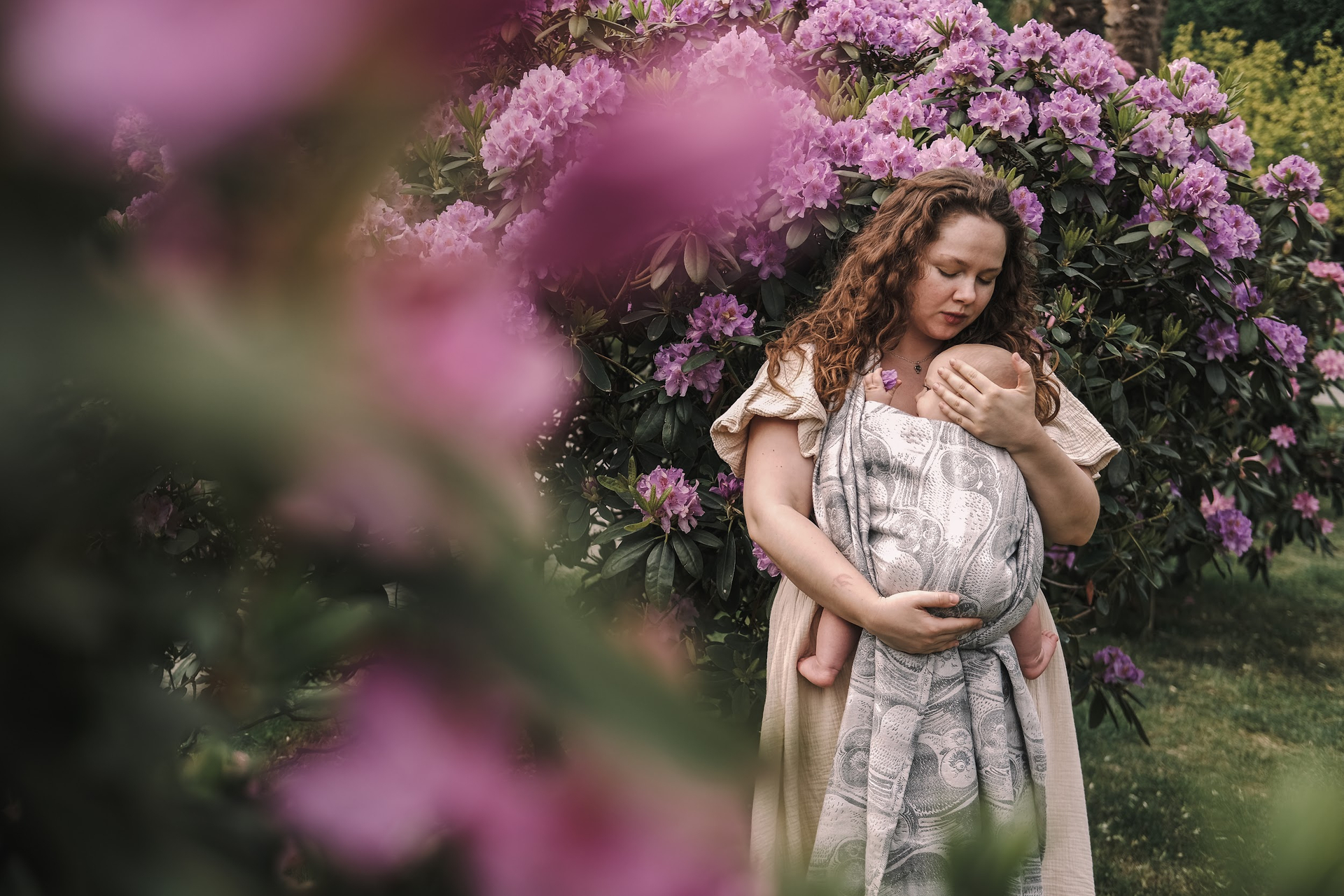 Слинг-шарфы и эрго-рюкзаки из натуральных авторских тканей