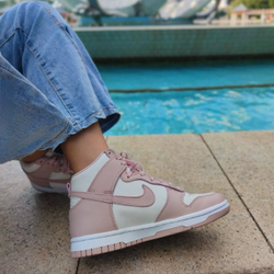 Nike Dunk High “Pink Oxford”