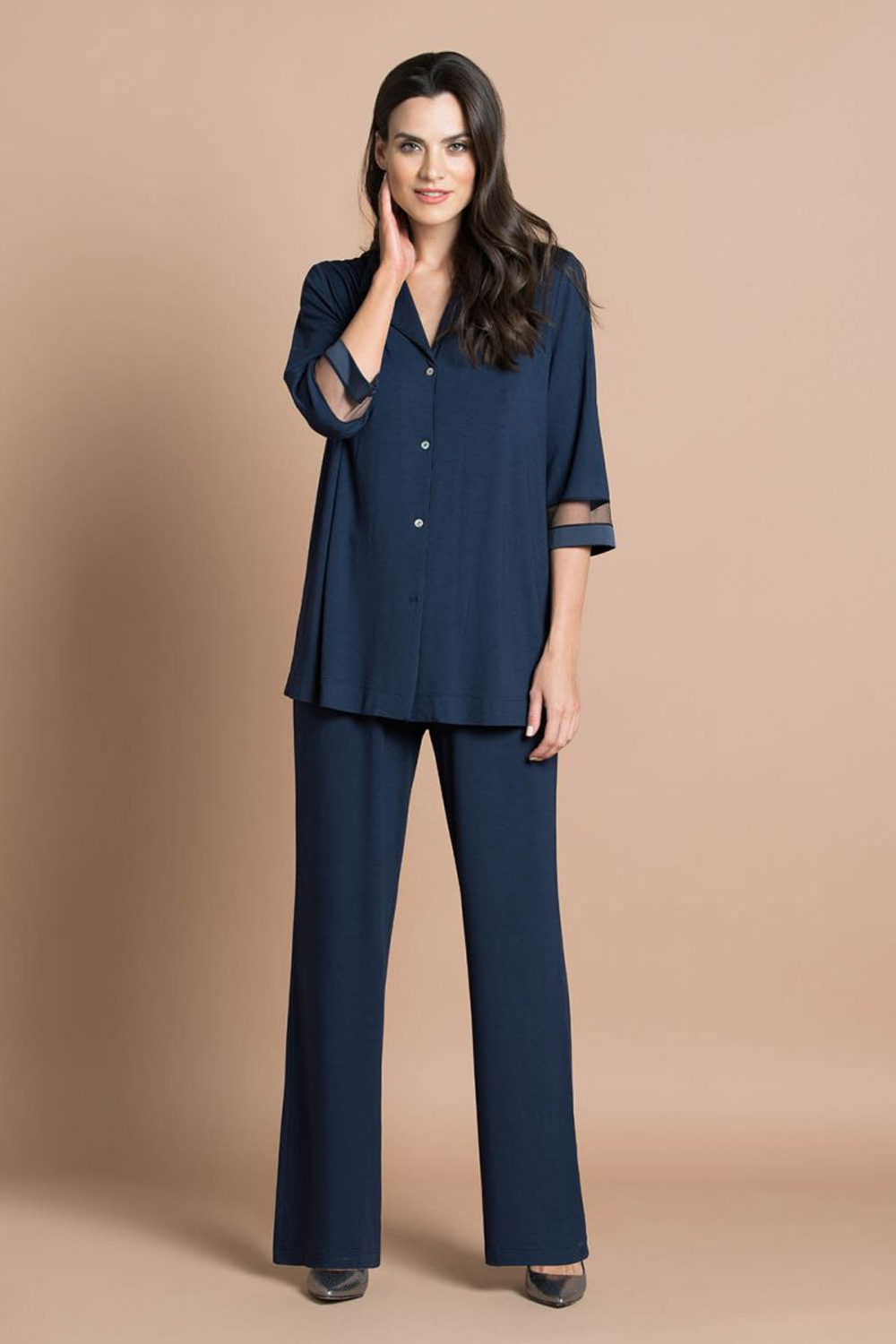 Женственная пижама классического силуэта из легкой вискозной ткани (Размер: XL) (Цвет: синий)