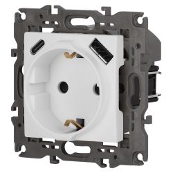 Розетка ЭРА Elegance 14-4108-01М 2P+E 16A-250В со шторками с USB type-A+C 5В-3А белый матовый