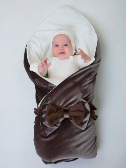 Конверт одеяло на выписку осень с костюмом