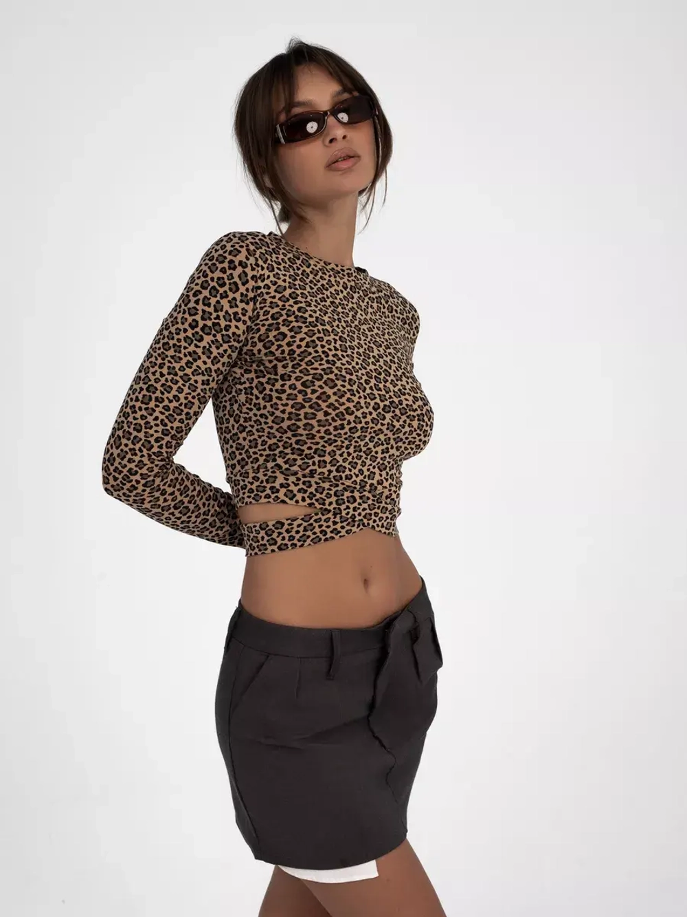 Лонгслив с длинным рукавом топ укороченный