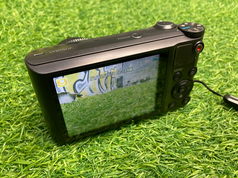 Samsung WB150F