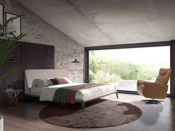 Кресло-реклайнер поворотное Angel Cerda 5115 из коричновой кожи