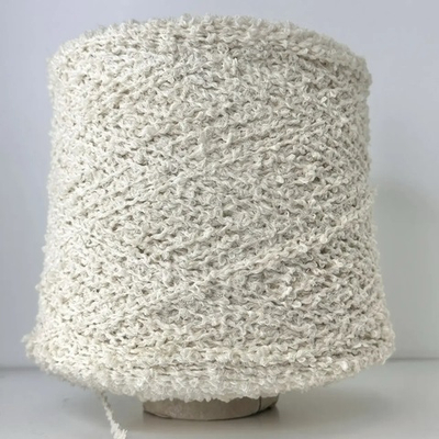 IDOL - Ri.Go; 70% меринос, 30% шелк; Букле; 130м/100гр; col. 1543, цвет: топлёное молоко; S715