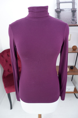 Джемпер однотонный 44 размер