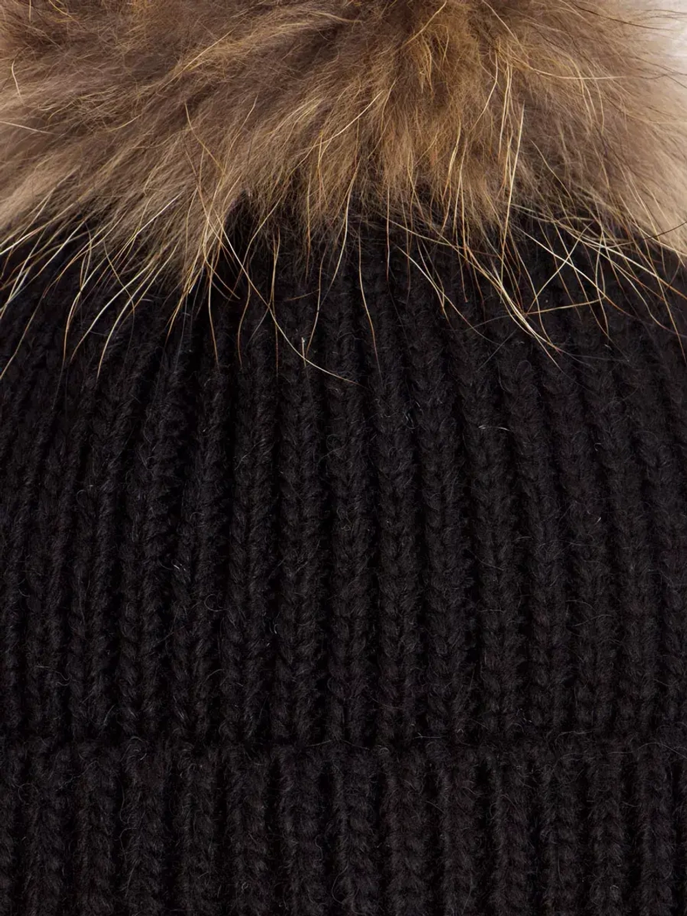 Шапка детская зимняя на завязках с помпоном