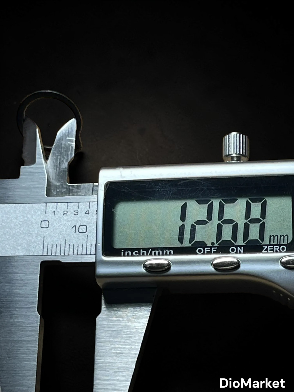 стопорное кольцо крышки вариатора на полумесяц