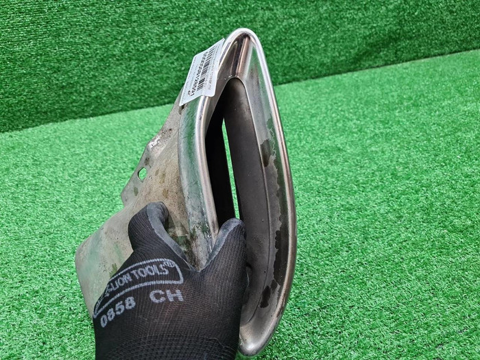 Насадка глушителя правая Mercedes E W213 (16-21)