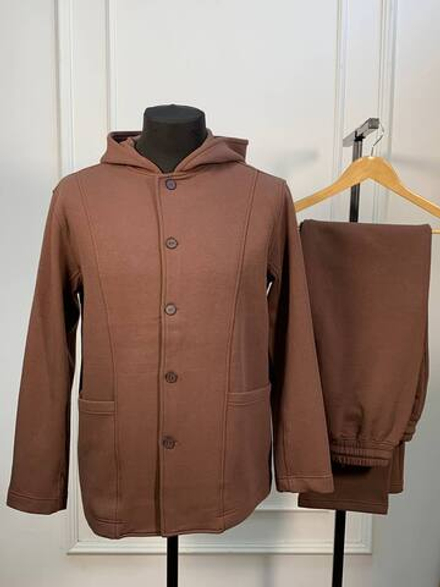 Прогулочный костюм Kiton