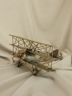 R&D Модель самолета Fokker Dr. I — триплан, лёгкий истребитель конструкции компании Fokker. 1917г.