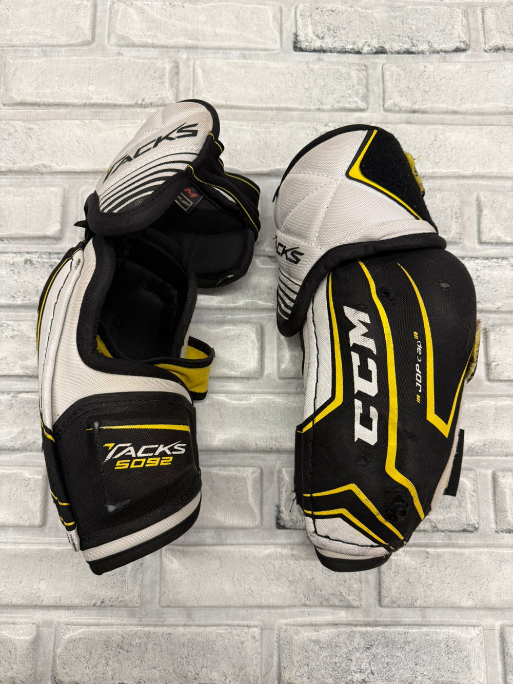 CCM tacks 5092 SR M