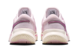 Женские Кроссовки теннисные Nike Zoom GP Challenge 1.5 Premium - Размер 38