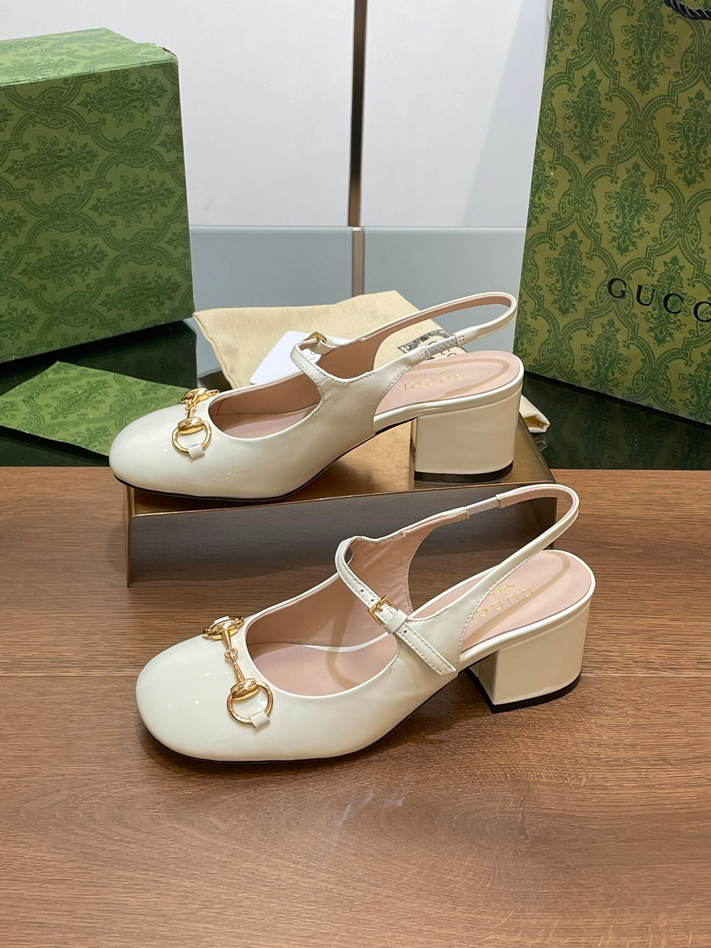 Gucci Horsebit Pump