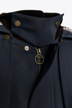 ZARA ТРЕНЧ С КАПЮШОНОМ И КОНТРАСТНЫМ ВОРОТНИКОМ — ZW COLLECTION, СИНИЙ