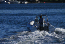 Лодка РИБ STORMLINE LUXE 420