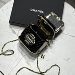 Аксессуар Chanel